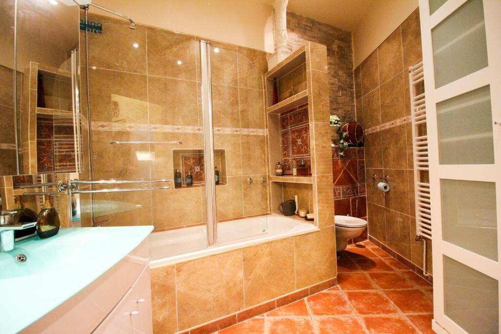 Grand Appartement Pour 4 Personnes/ Cours Lieutaud Marsilia Exterior foto
